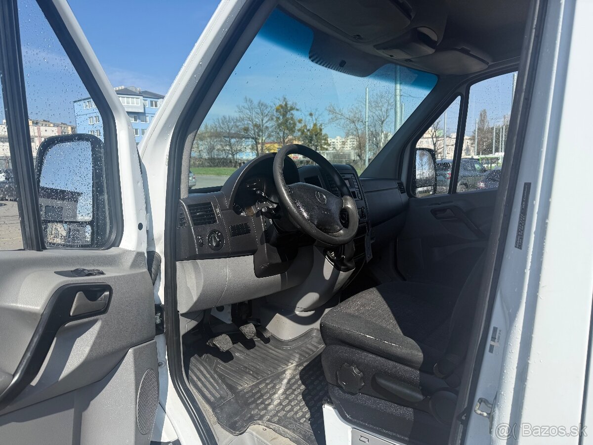 Mercedes Sprinter - 7