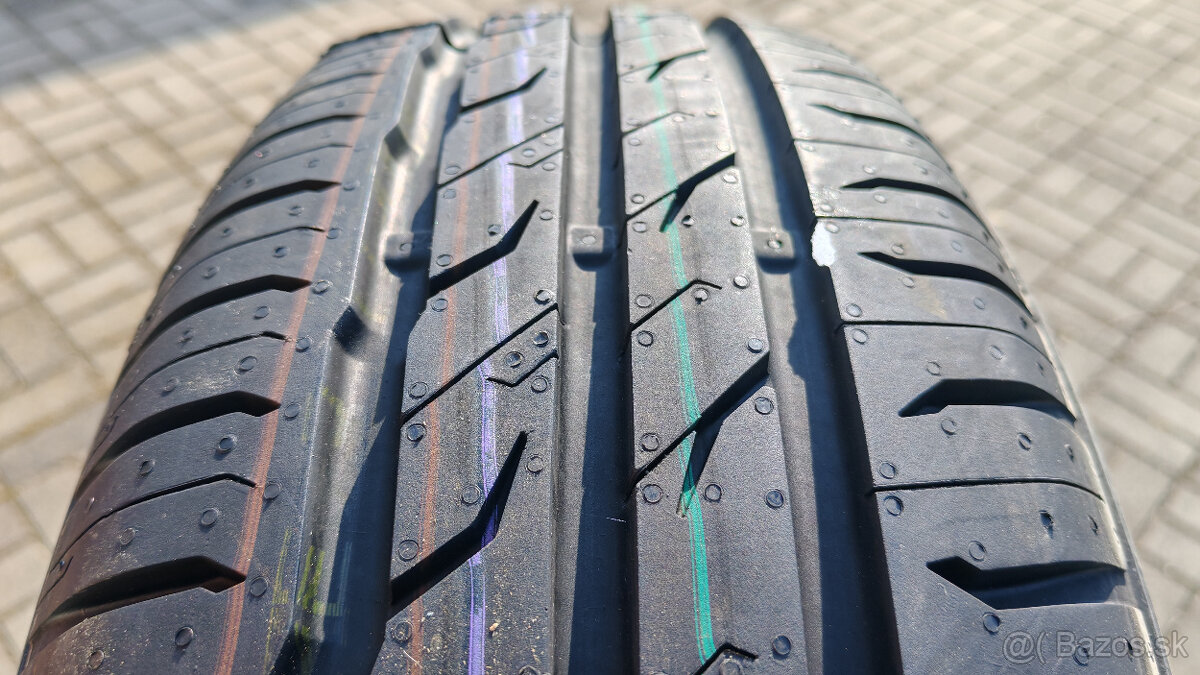 Letné pneu 195/65 R15 --- SEMPERIT , HANKOOK - 7