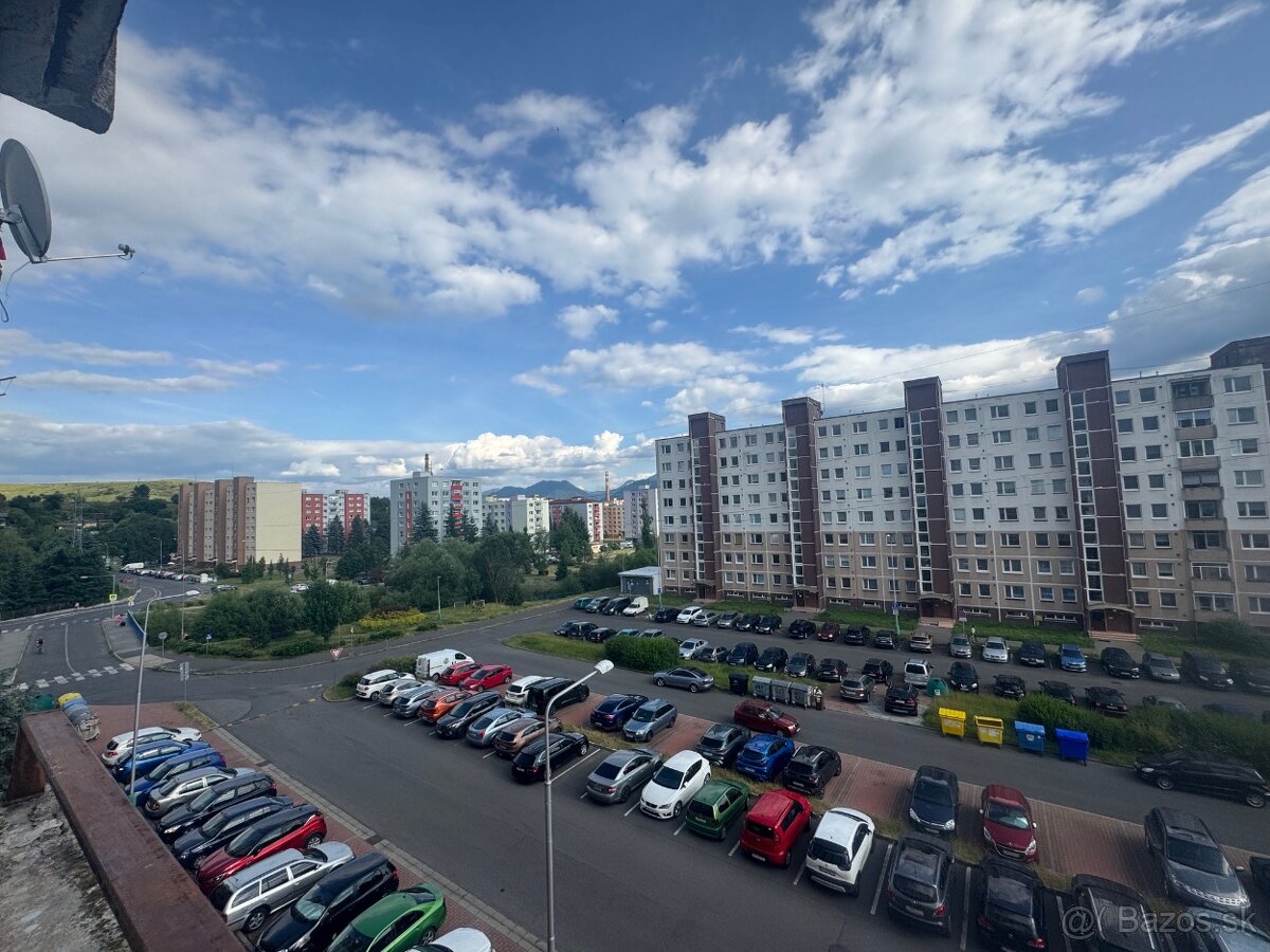 NA PREDAJ - 3 izbový byt s loggiou Podbreziny, ulica Kemi - 7