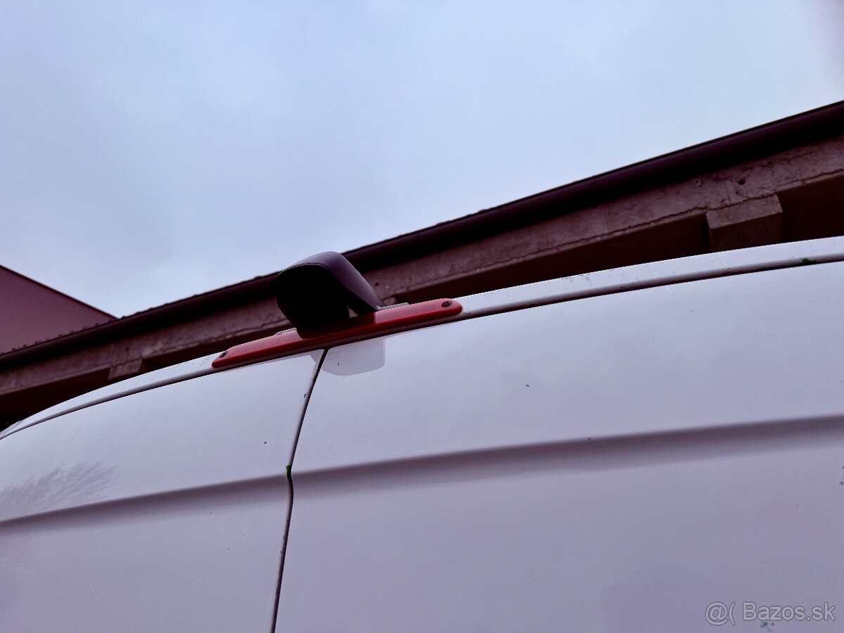 Bezproblémový prenájom dodávky s automatom v Bratislave - 7