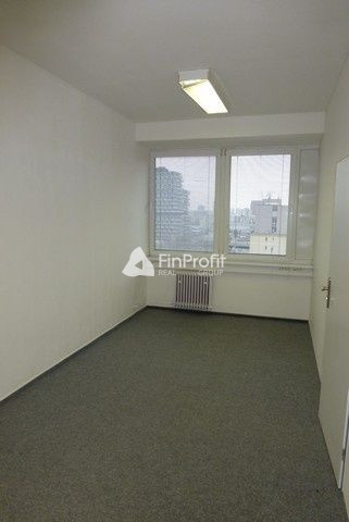 Kancelária s parkovacím miestom zdarma na prenájom - 15,6 m2 - 7