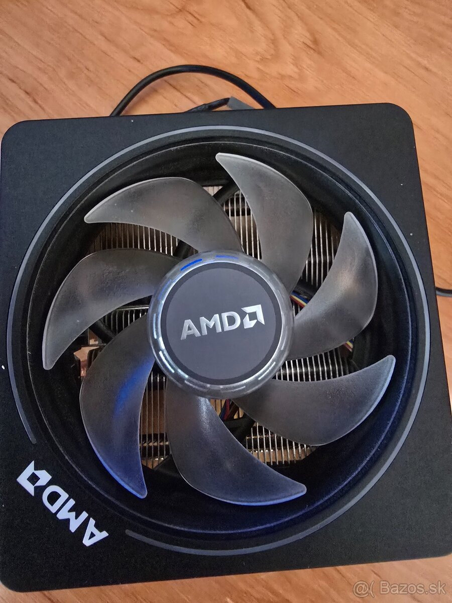 AMD Ryzen 7 3700x - 7