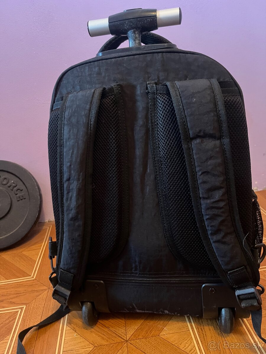 Batoh na kolieskach - 7