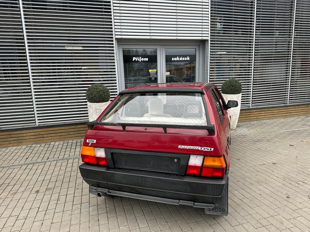 Škoda Favorit 135L - 7