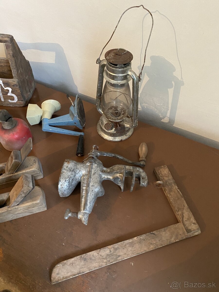 stare veci z chalupy 1 - 7