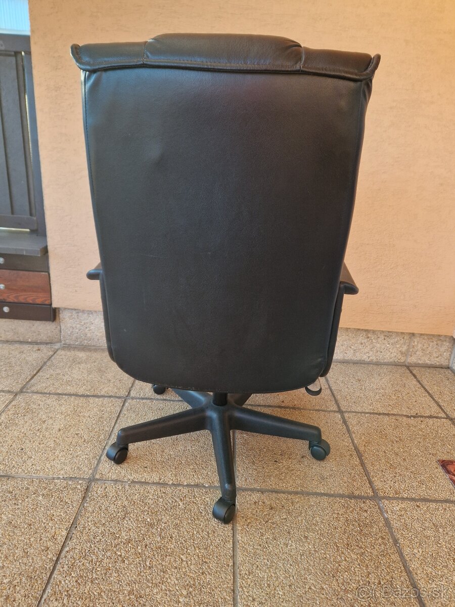 Kancelárska stolička kožená - 7