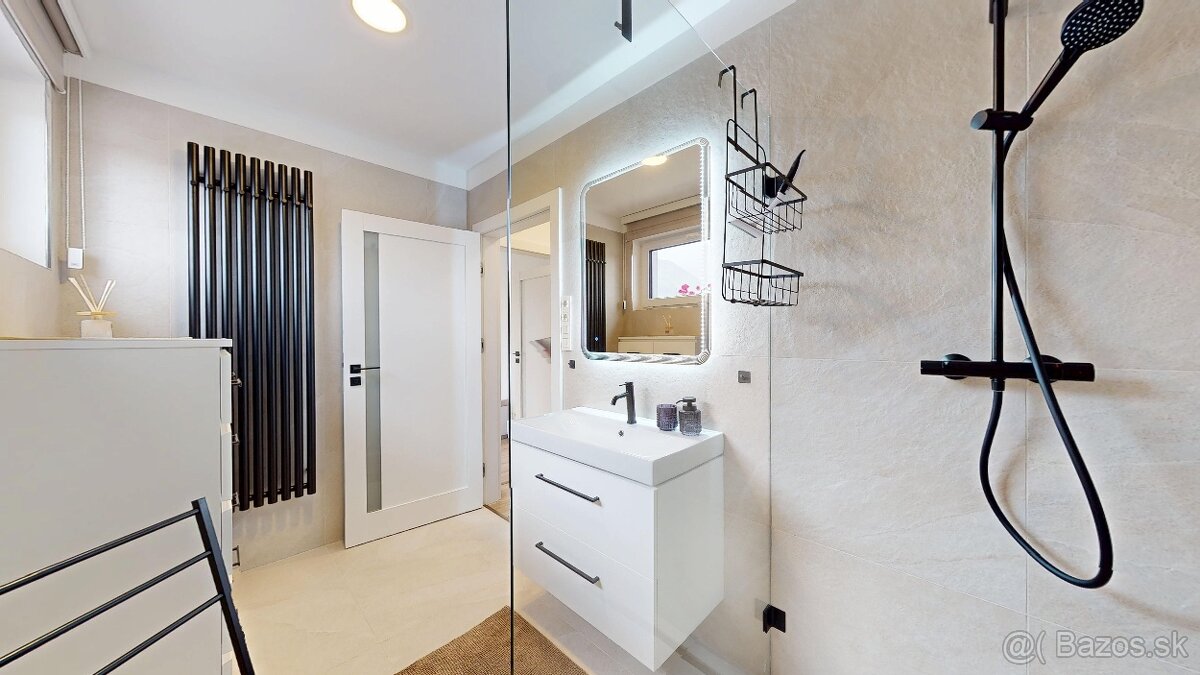 3-izbový apartmán s balkónom v rakúskych Alpách - 7