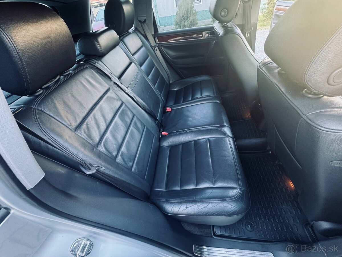 VOLKSWAGEN TOUAREG - 7