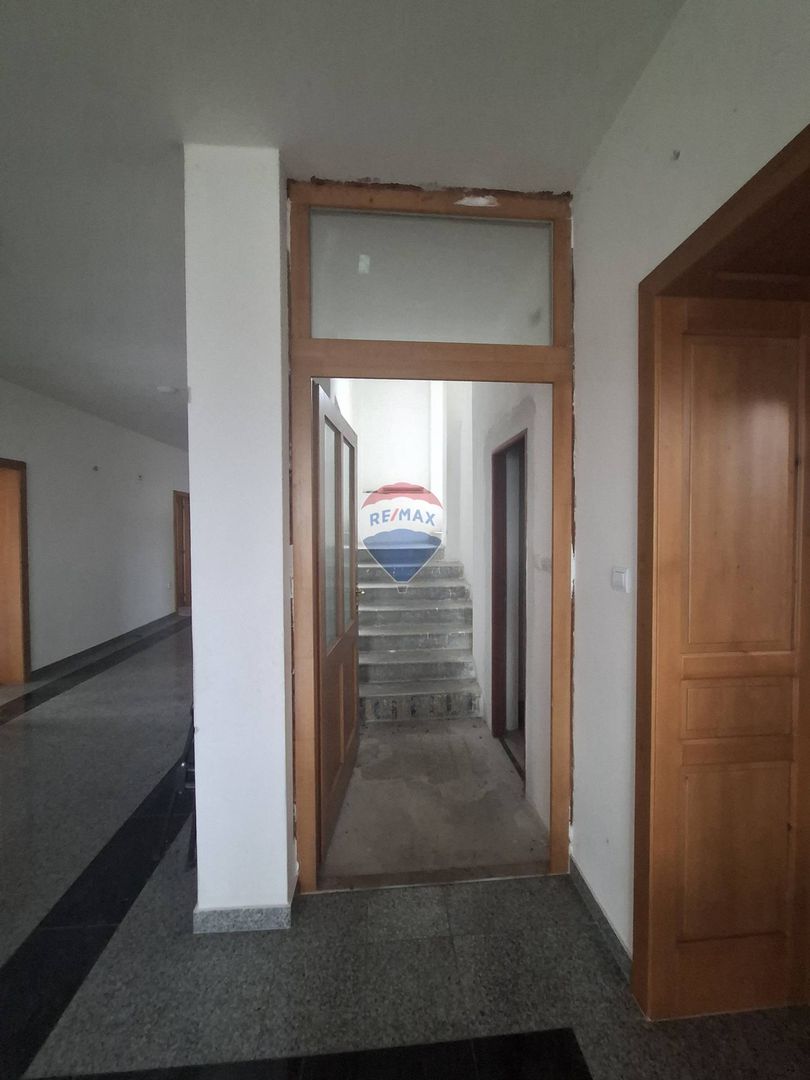 INVESTIČNÁ PRÍLEŽITOSŤ ROKA: Administratívny objekt s neobme - 7