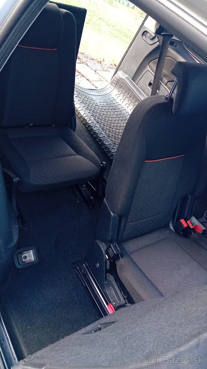 Ford Galaxy 1,8 TdCi, 92kW - 7