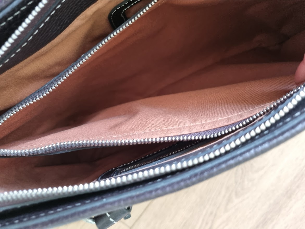 nová kožená kabelka GUZINI - 7