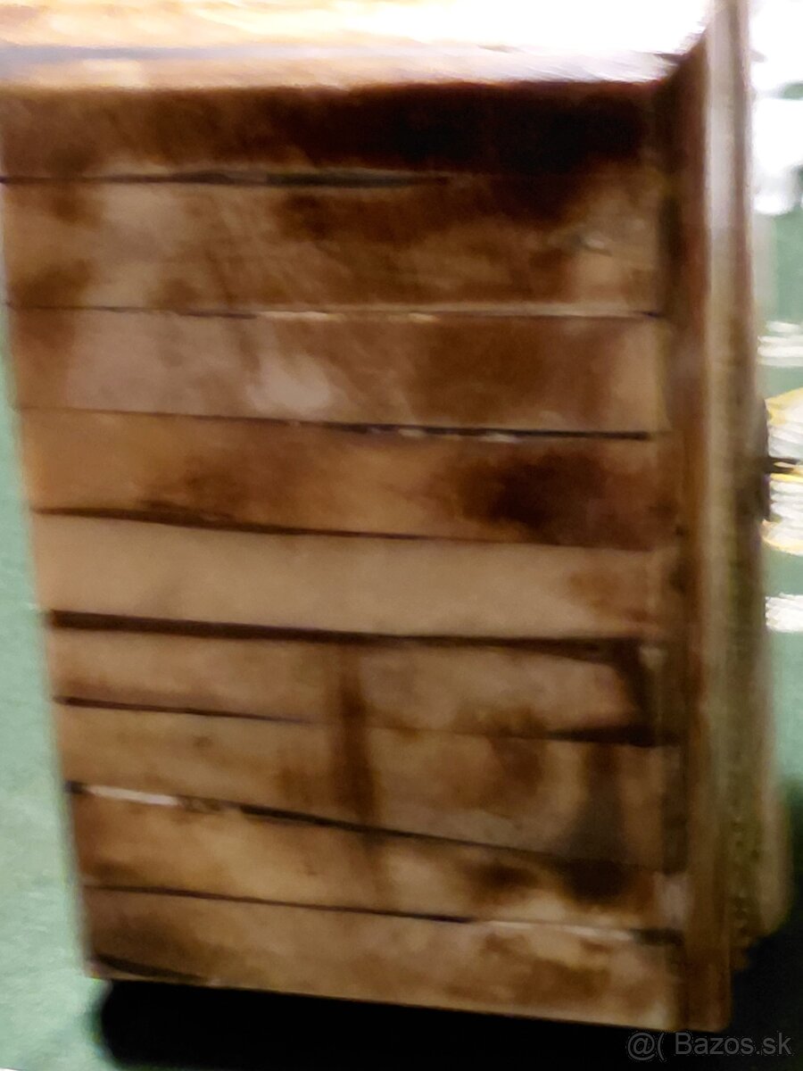 SPERKOVNICA. NARAMKY - 7