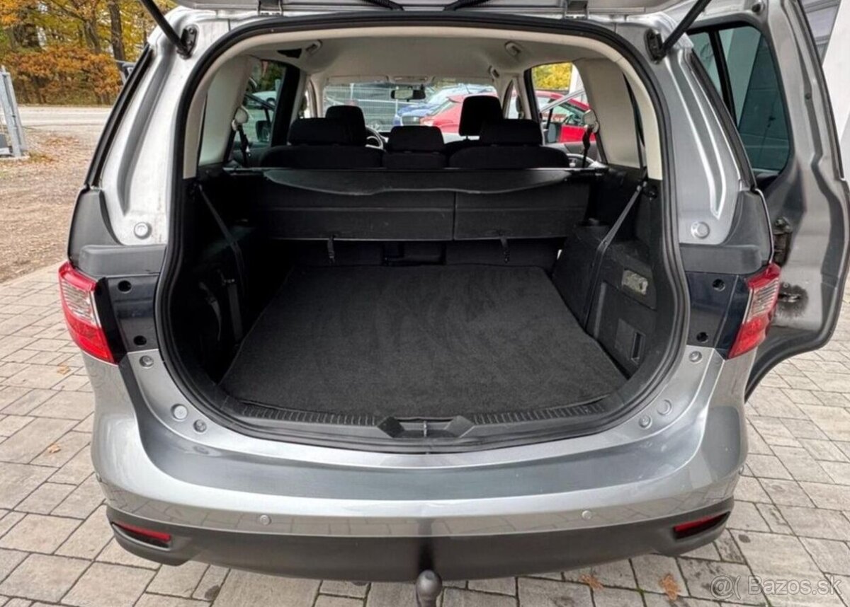Mazda 5 1.6 MZR-CD, 7míst nafta manuál 85 kw - 7