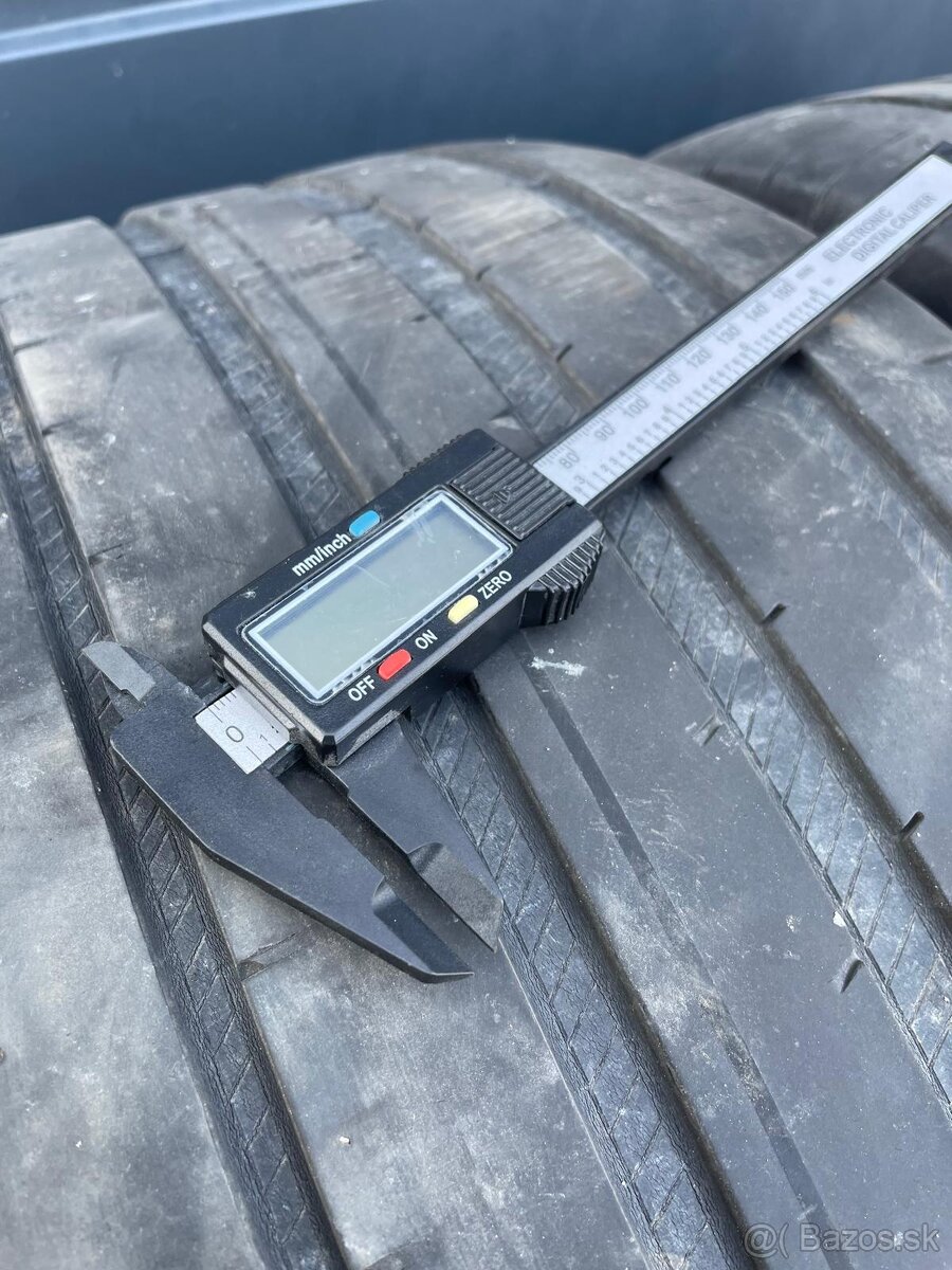 Good Year + Gripmax 295/40 R21 letné 4 ks - 7