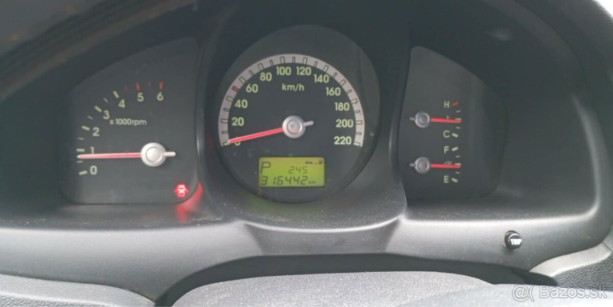 Kia Sportage 2.0crdi nepojazdná - 7