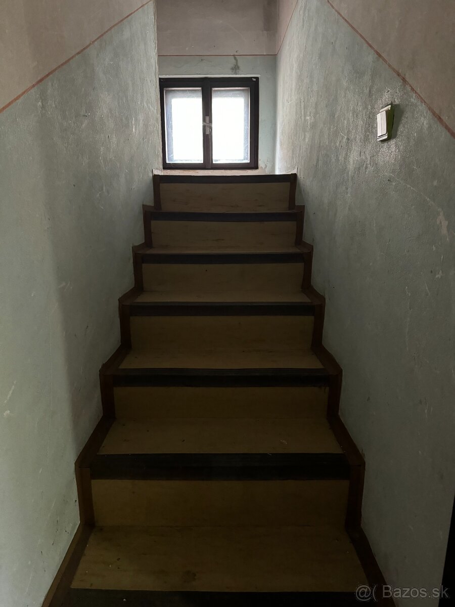 Útulný 5- izbový rodinný domček pod lesom- Skvelá Ponuka. - 7