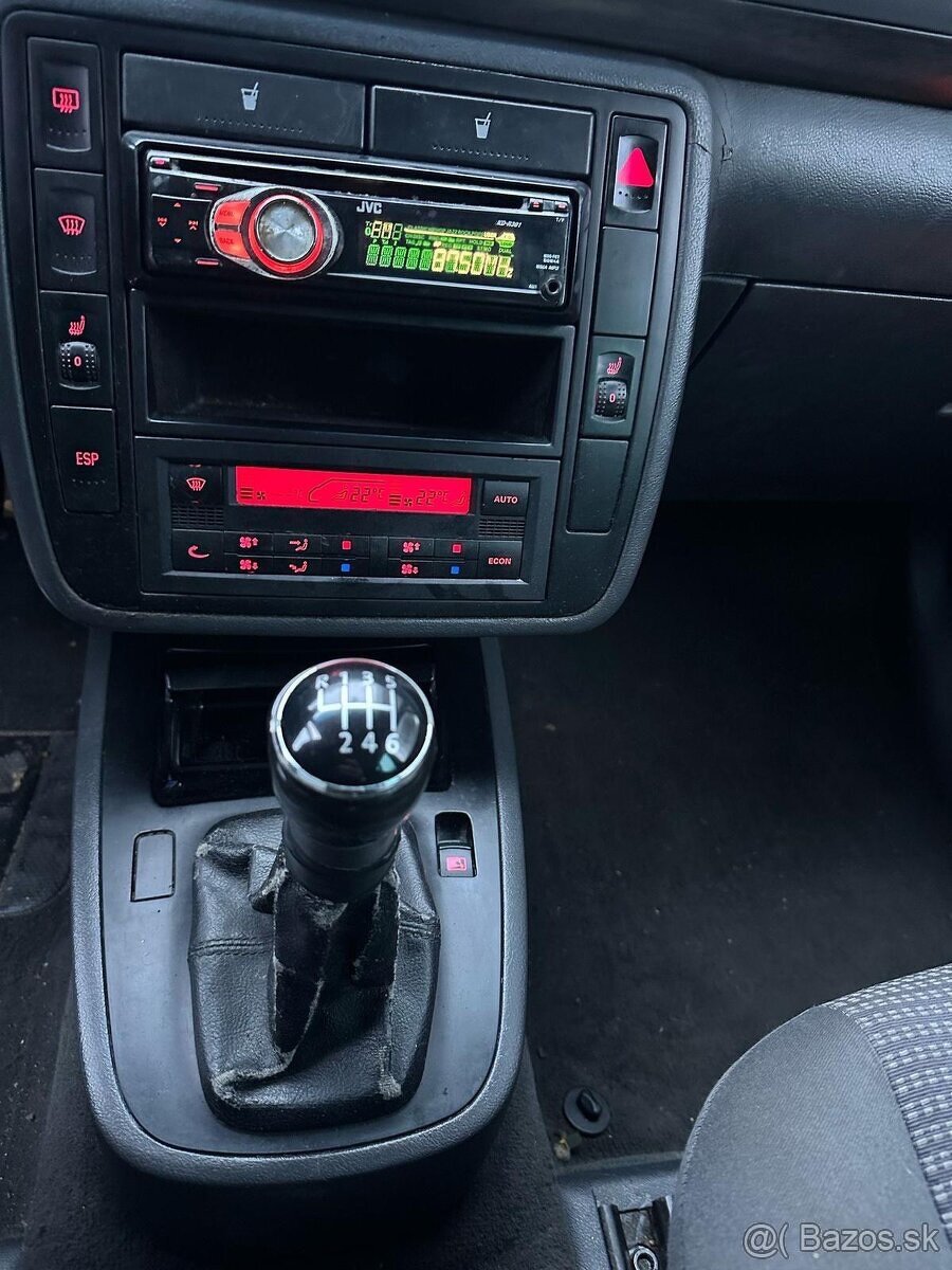 Alhambra 1.9Tdi 96kw 7miestna - 7