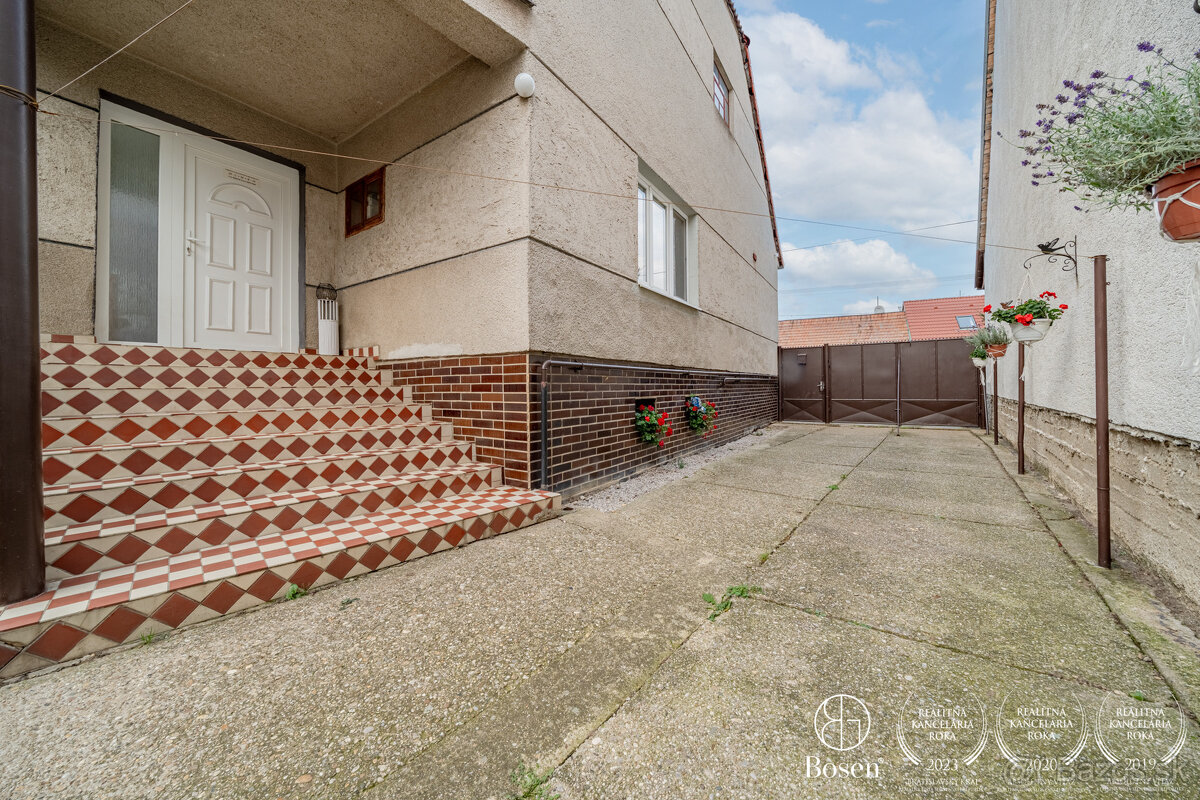 Bosen Group Vám ponúka exkluzívne na predaj 2 domy v Dolanoc - 7