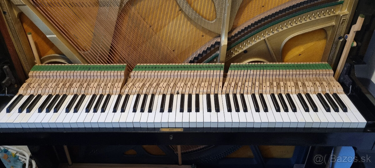 Predám piano Petrof - 7