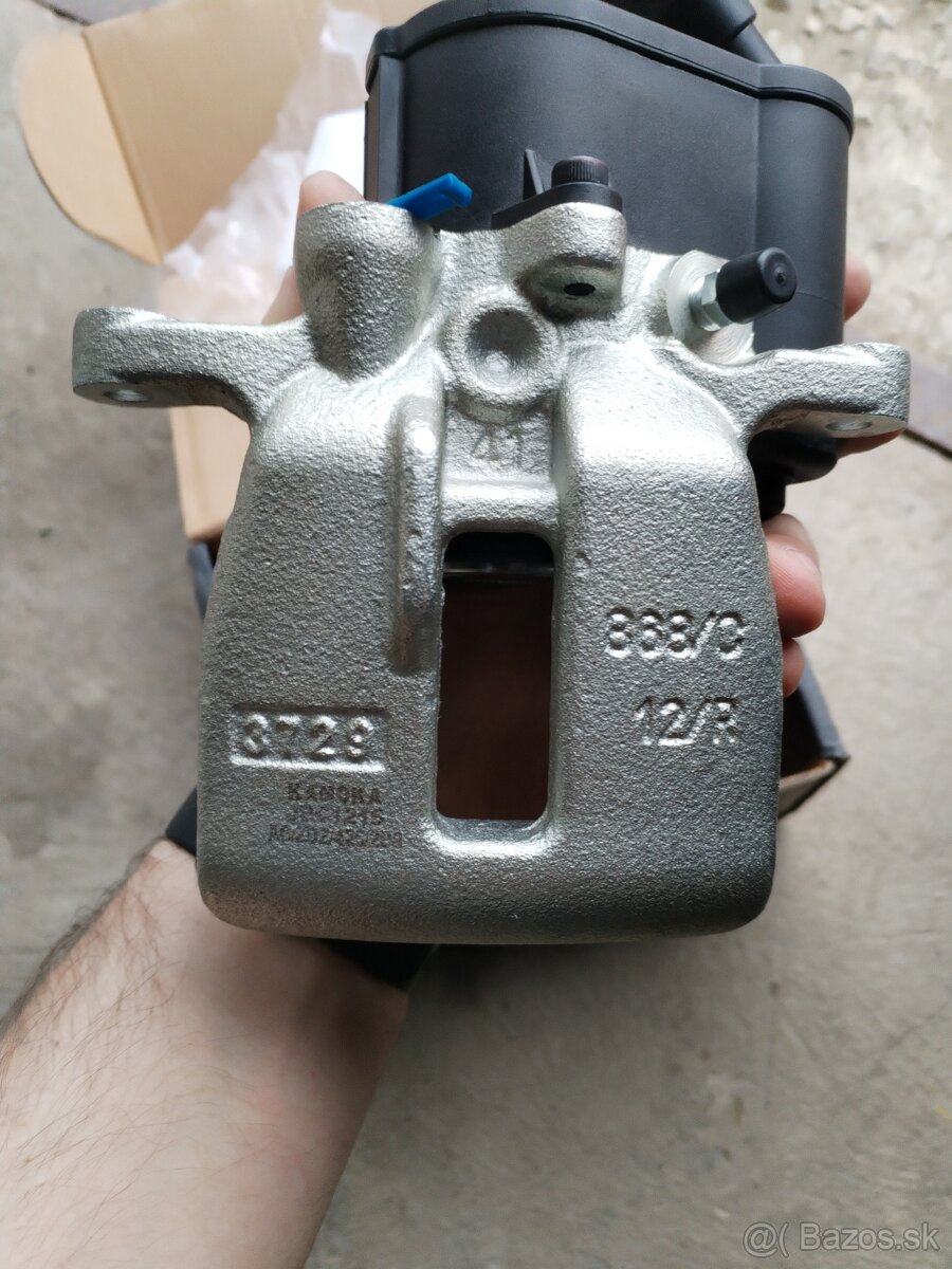 Brzdový strmeň Audi A6 C6 - 7