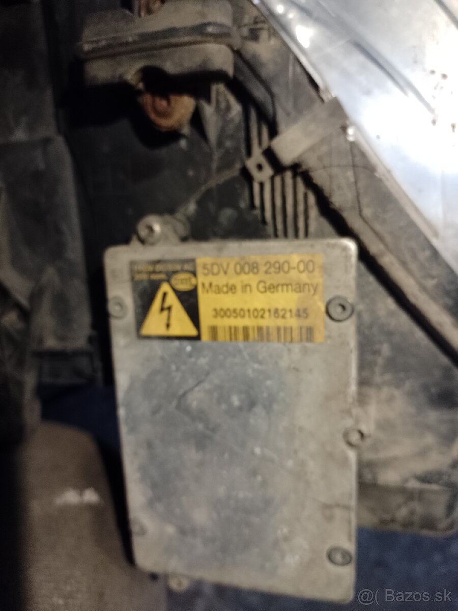 Xenon škoda Superb - 7