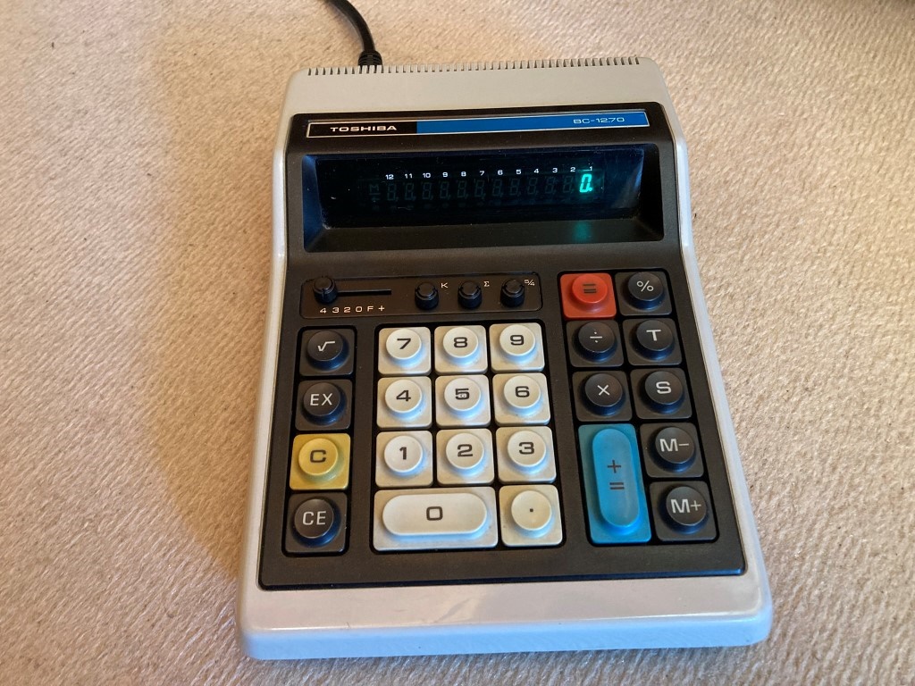 Stolná kalkulačka Toshiba BC-1270 retro 70. roky - 7