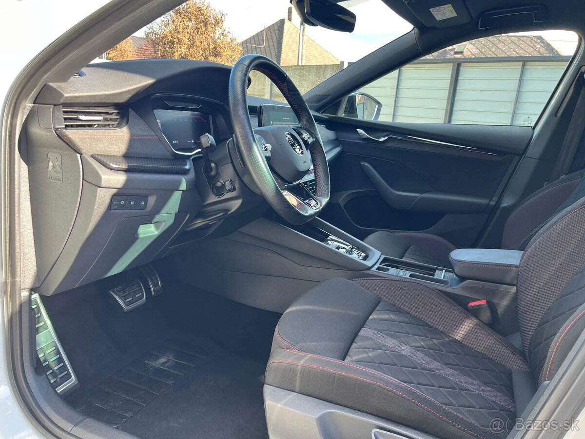 Škoda Octavia Combi 2.0 TDI RS DSG - 7