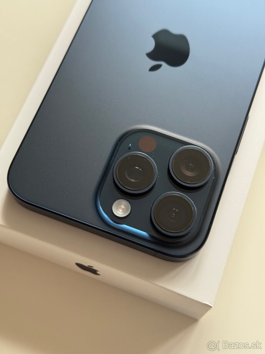 iPhone 15 Pro Max, Pacific Blue, 256GB - 7