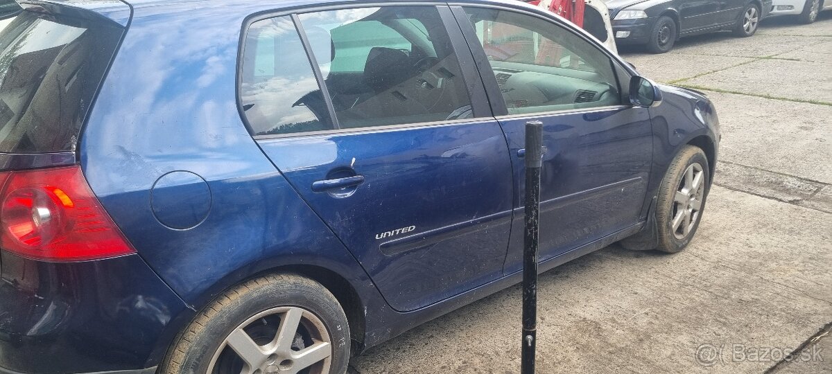 Rozpredám golf 5 - 7