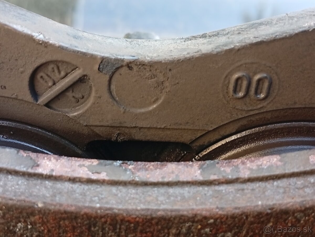 BMW E38 - přední brzdič, čtyřpístkový brzdový třmen Brembo - 7