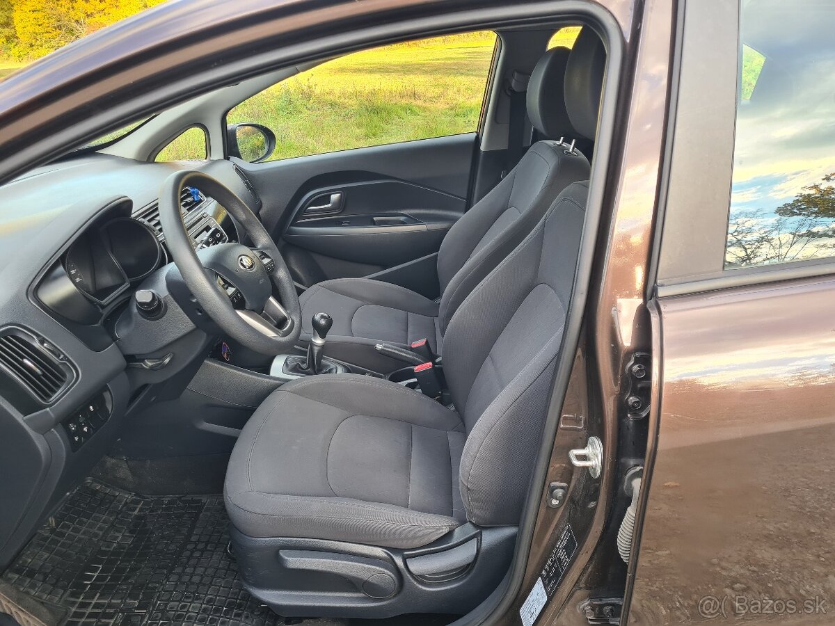 Kia Rio 1.2 62 kW- 58 608 km - 7