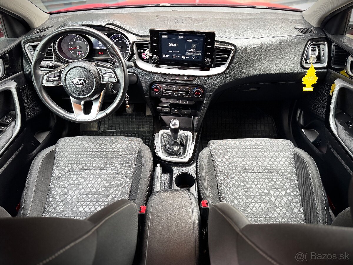 KIA CEED 1.4TGDi GOLD - 7