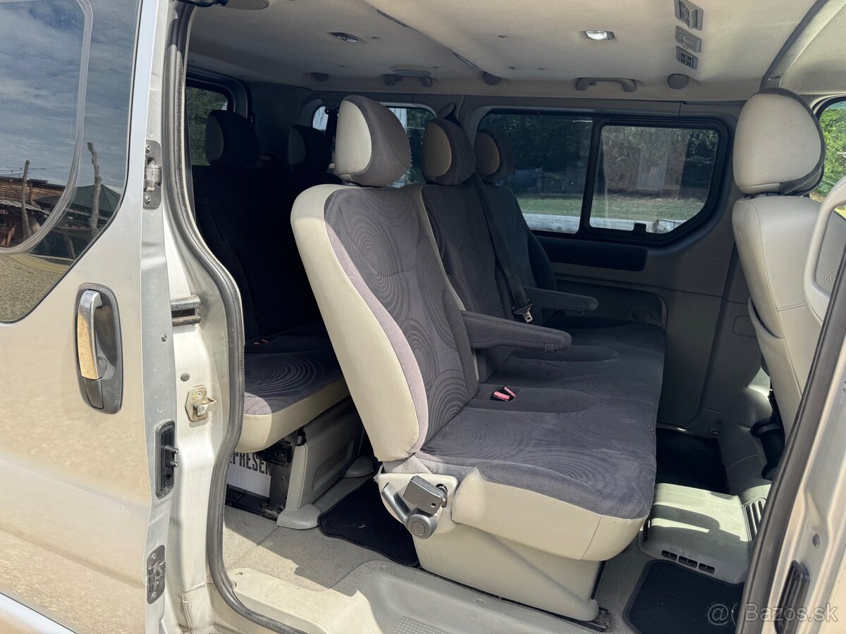 Renault Trafic Passenger 2.5dci 107kw - 7