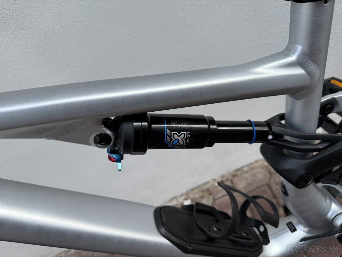 Celoodpružený Specialized Stumpjumper 15 veľ. S4 - 7