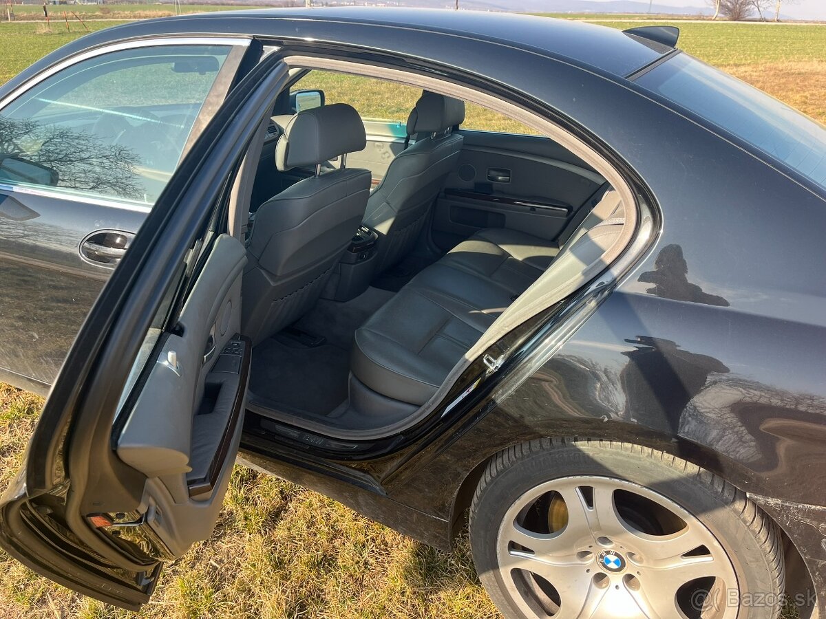 BMW 745i e65 - 7