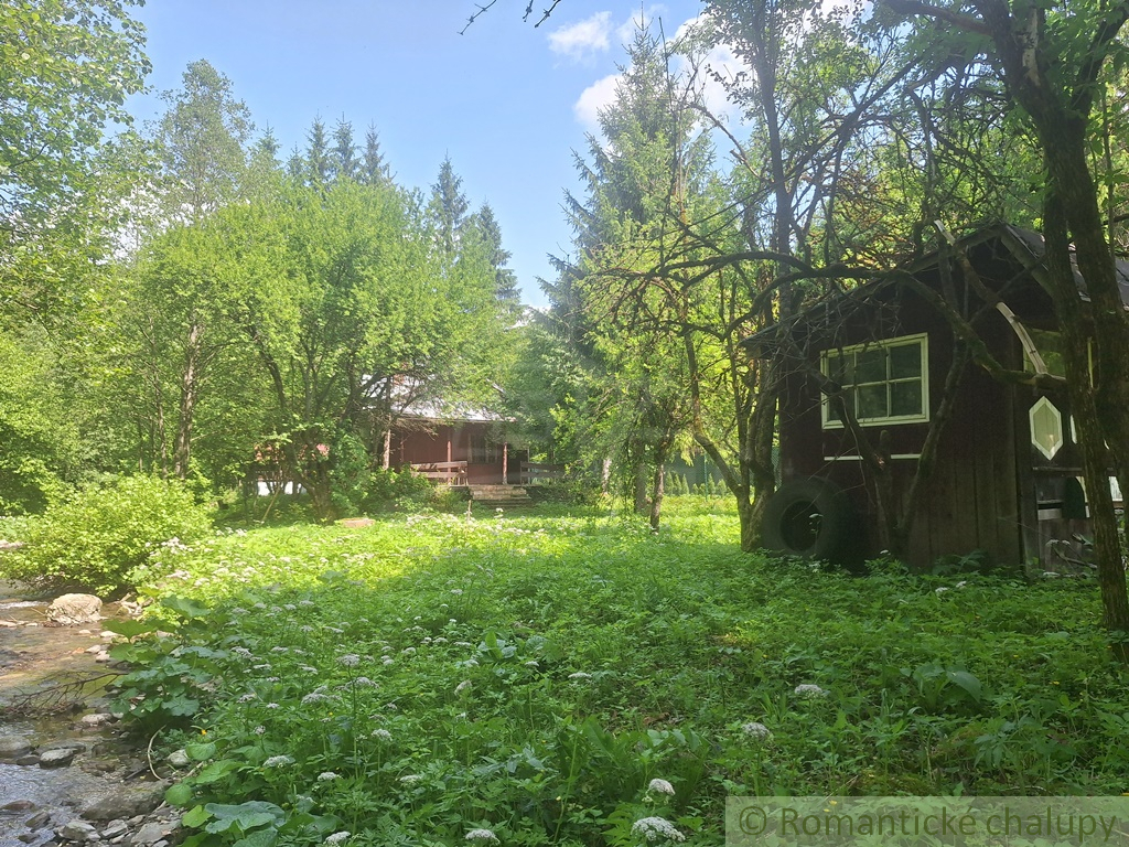 Netypická rekreačná chalupa na samote, pri cyklochodníku K - 7