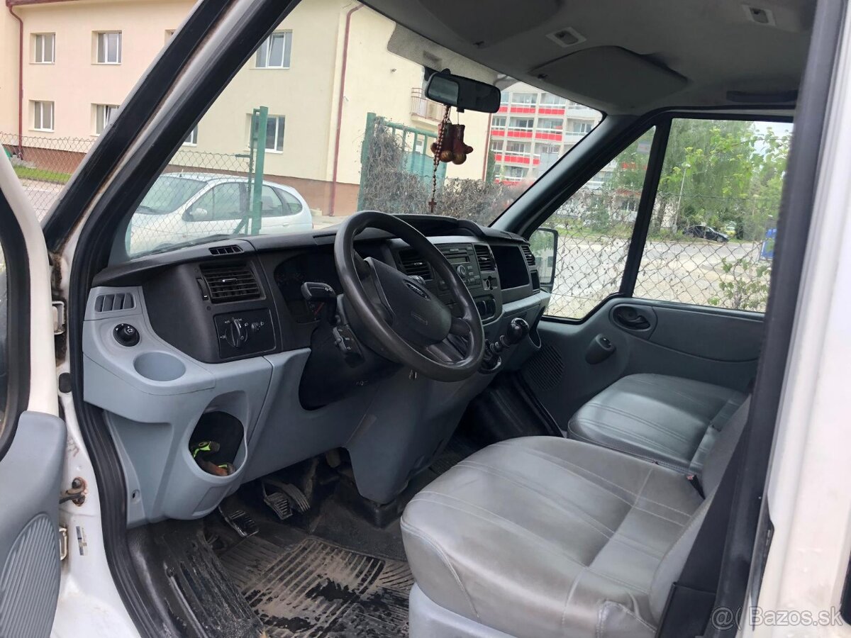 Ford transit 2,4 TDCi,rok 2011, Vyklápač,7miestne - 7