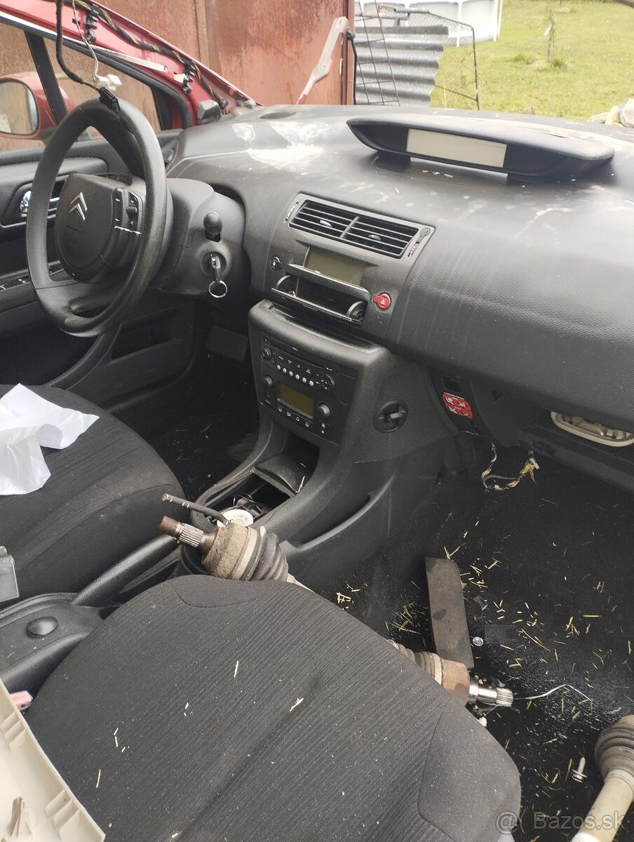 Citroen C4 na náhradné diely - 7