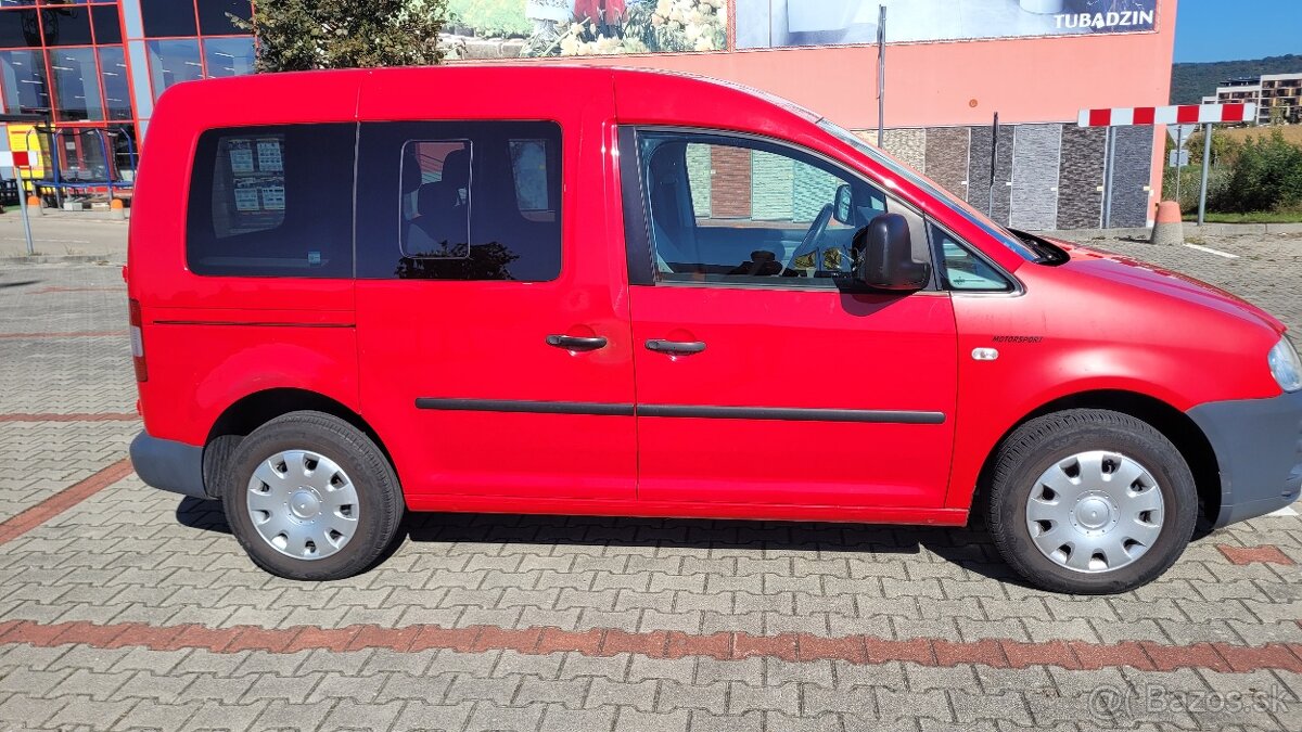 VW Caddy Life 1.6 MPI, 75kW, 5 MP, 2008 - 7