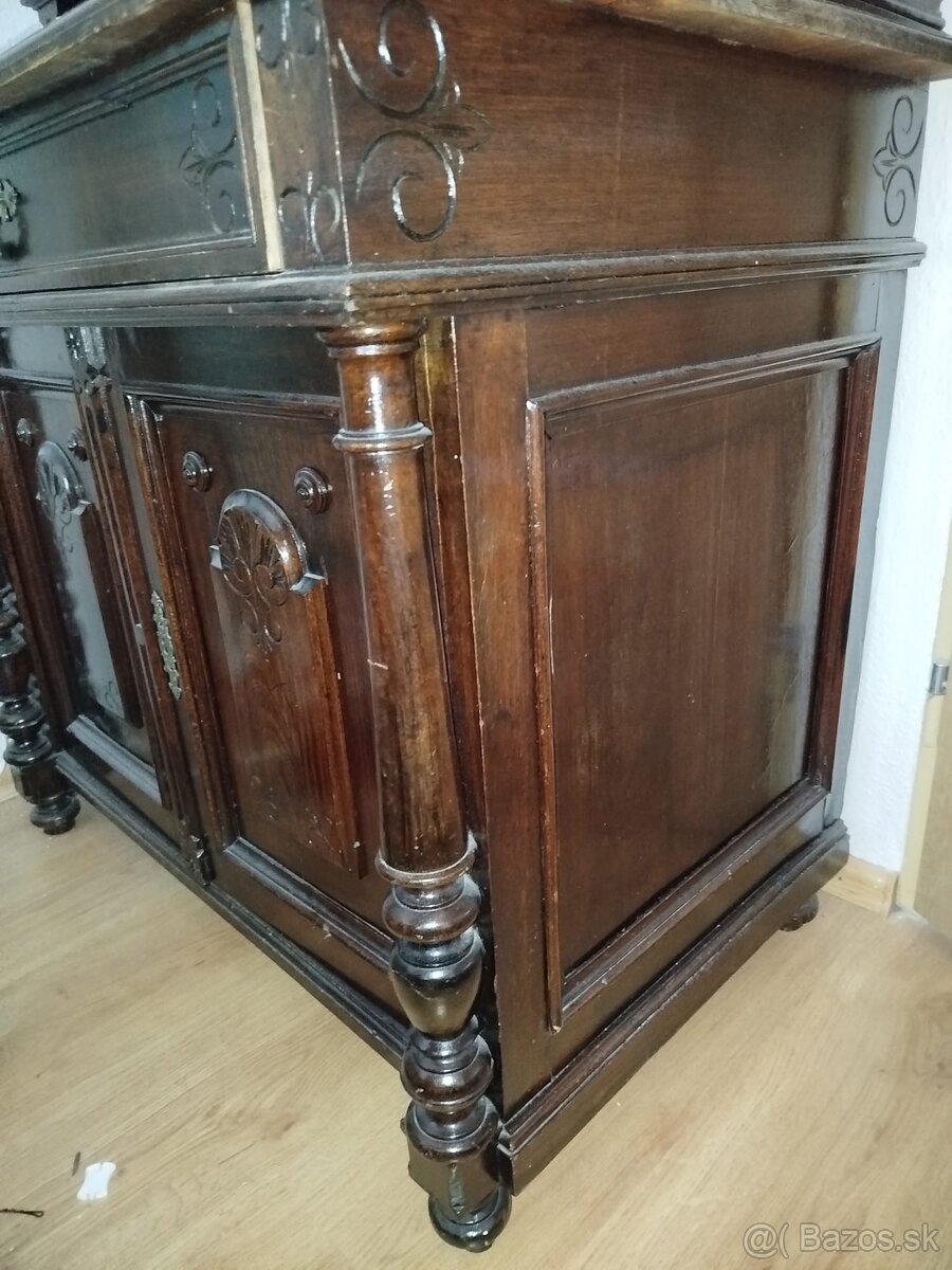 Starožitná skrinka - 7