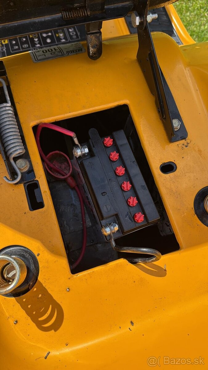 Traktorova kosacka cub cadet - 7