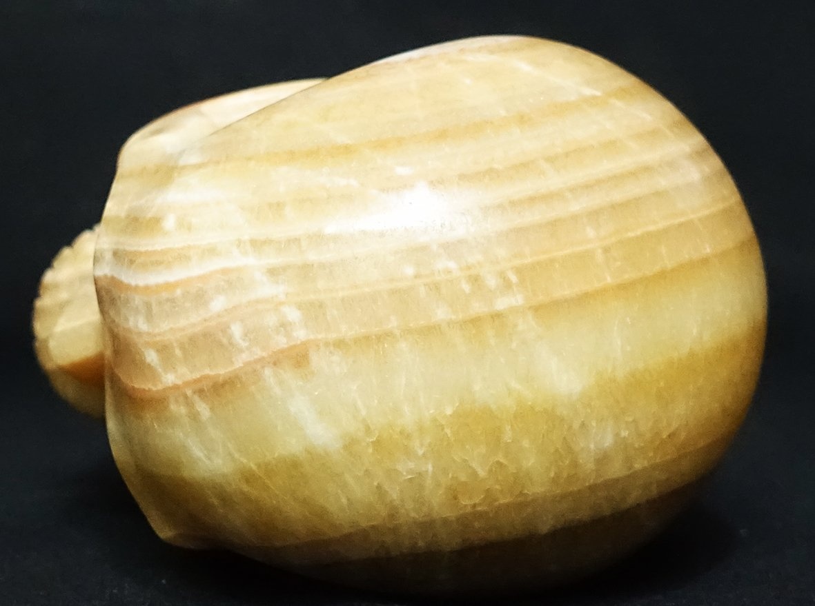 Vyrezávaná ľudská lebka z jaspisového krištáľu - 7