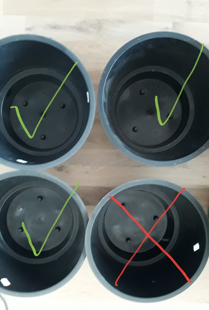 3ks stredne veľké, nové plastové črepníky - 7