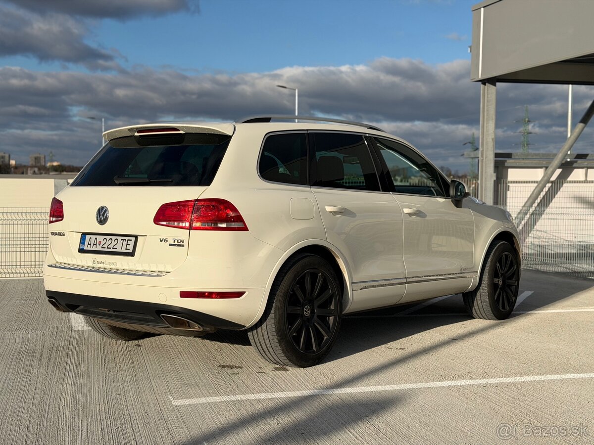 VW Touareg 3.0 TDi - 7