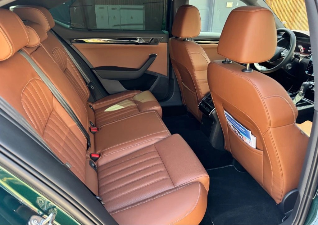 Škoda Superb, 206kW,L&K,DSG,4x4,nez.top. - 7