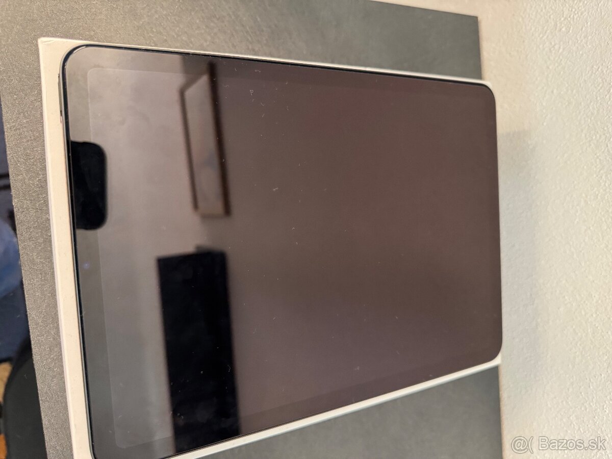 iPad Air 5 generácia - 7