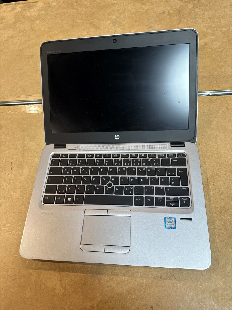 Predám polofunkčný notebook HP 820 G3 i5 -oprava/doskladanie - 7