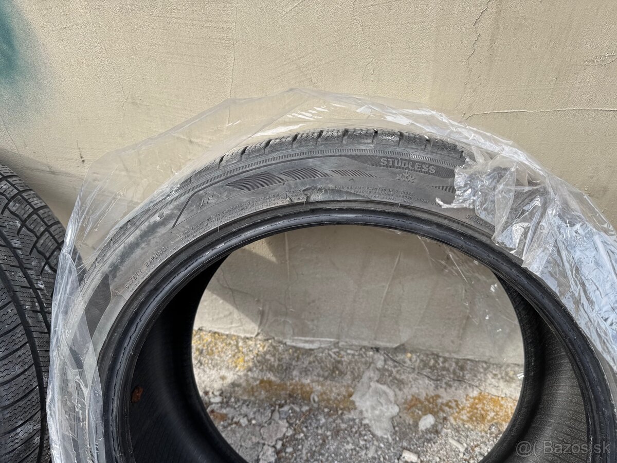 245/40 R19 zimné pneu - 7