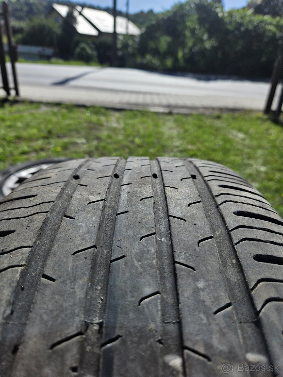 Audi A6 C8 R17 225/60 - 7