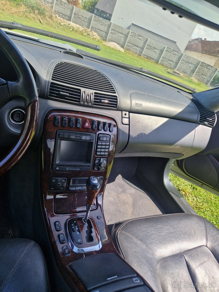 Mercedes Benz CL600 V12 W215 - 7